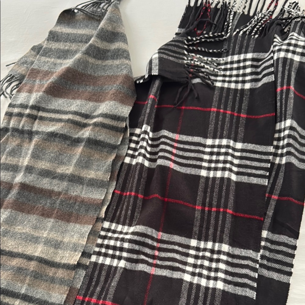 Stylish Black and Gray Plaid Men's Scarf
